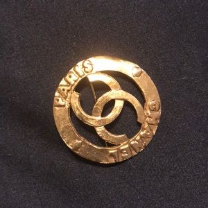 AUTHENTIC‼️ Chanel Brooch Pin